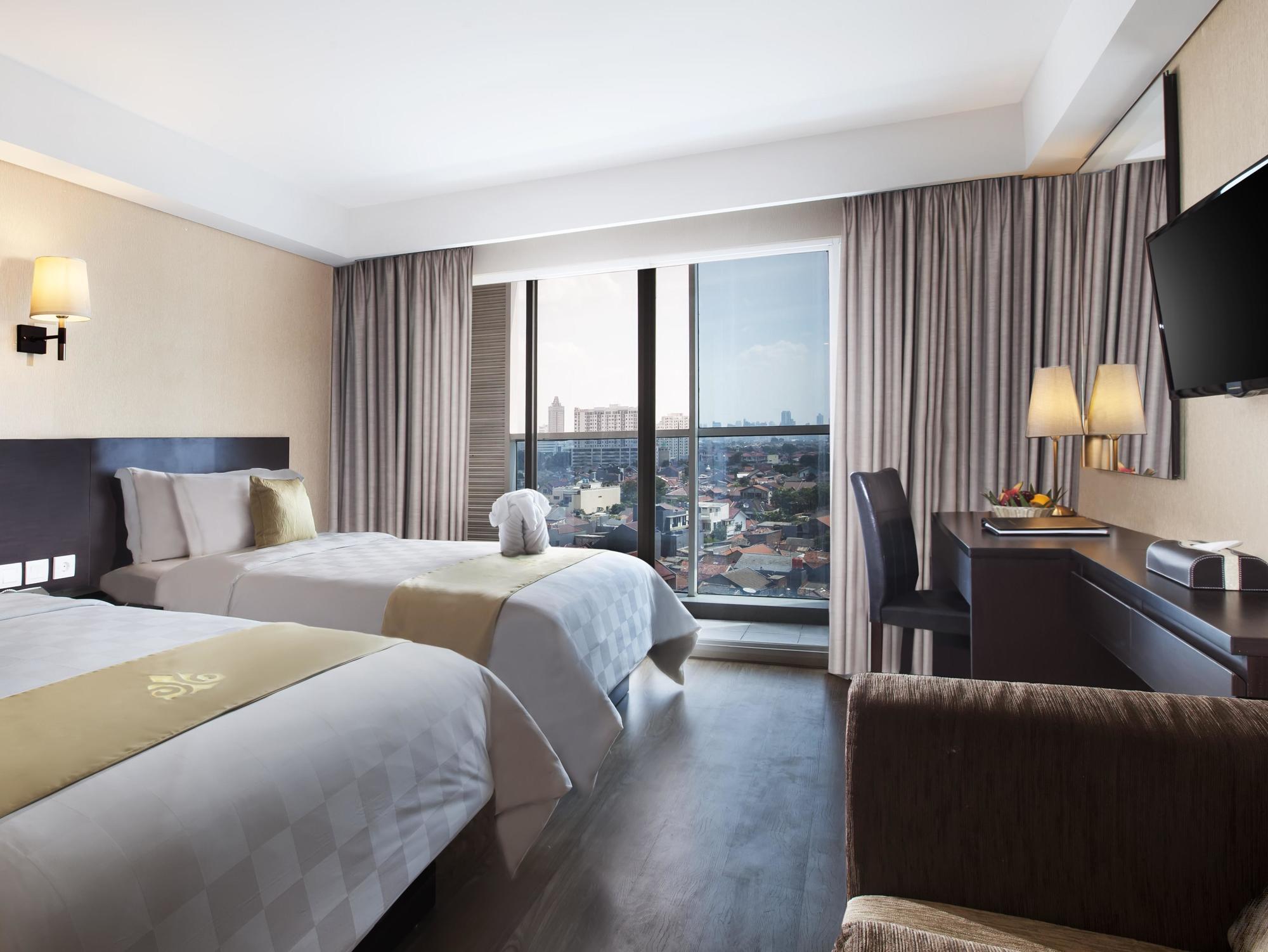 Best Western Premier The Hive Jakarta Exterior photo