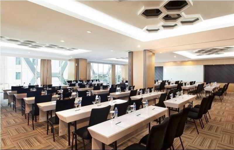 Best Western Premier The Hive Jakarta Exterior photo