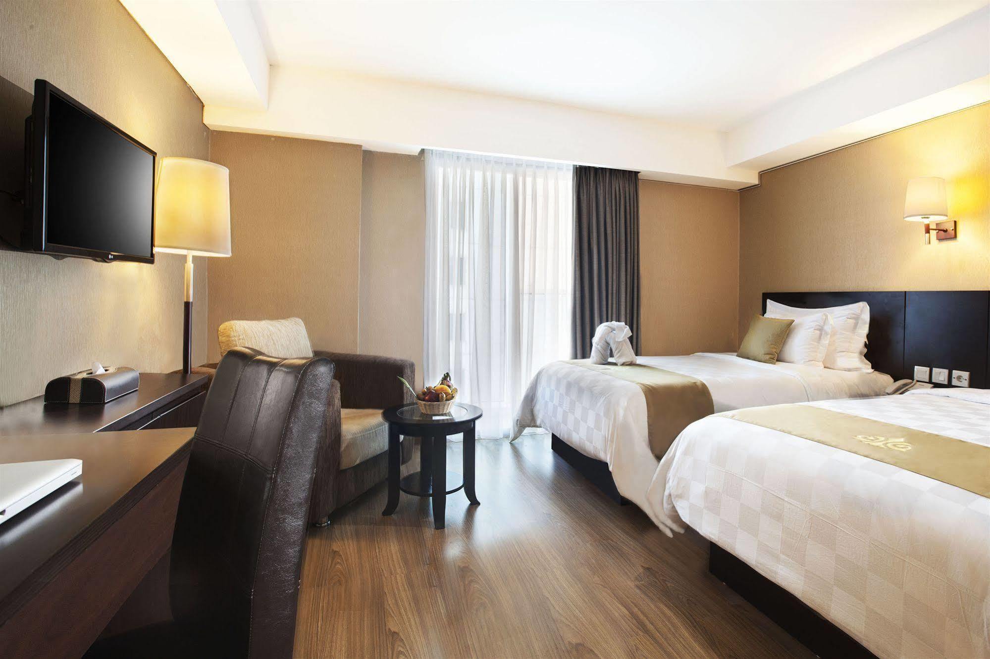Best Western Premier The Hive Jakarta Exterior photo